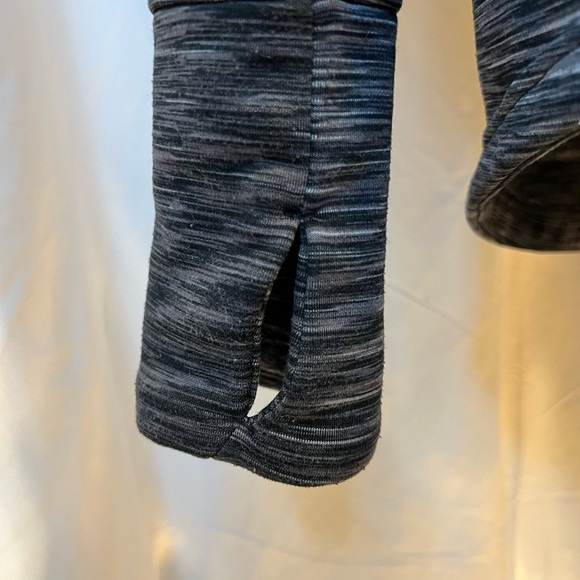 Athleta pullover in space gray  | XS - Picture 3 of 10